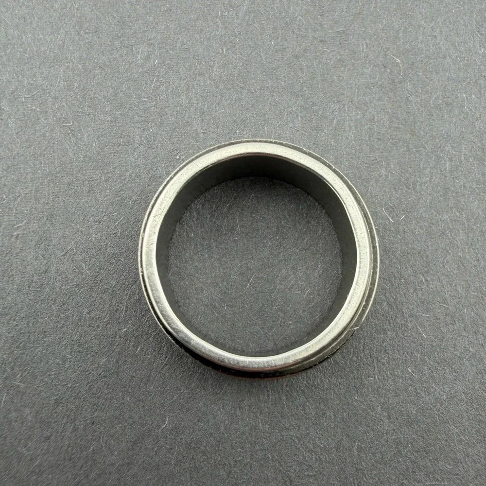 Silver Tone Brushed‎ Metal Spinner Ring Fidget Band Size 8.5 Minimalist Unisex